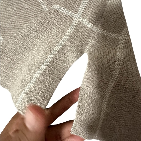 LOFT Heather Gray Knit Top - Picture 3 of 7